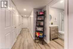 15 CAPTAIN MCCALLUM Drive New Hamburg