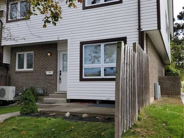 391 PIONEER Drive Unit# 6 Kitchener Ontario