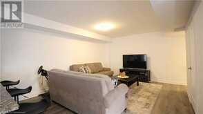 205 WEST OAK TRAIL Trail Unit# 14 Kitchener