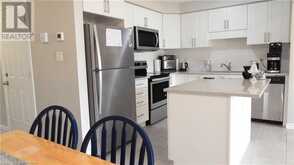 50 PINNACLE Drive Unit# 57 Kitchener