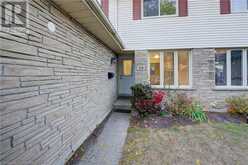 476 KINGSCOURT Drive Unit# 20 Waterloo