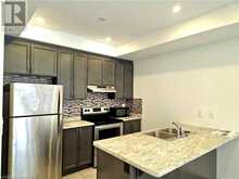 35 HERON PARK Place Unit# 12 Toronto