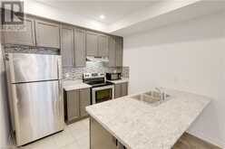 35 HERON PARK Place Unit# 12 Toronto