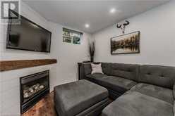 230 BLACKHORNE Drive Unit# 19 Kitchener