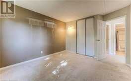 323 NORTHLAKE Drive Unit# 4 Waterloo