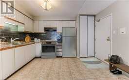 323 NORTHLAKE Drive Unit# 4 Waterloo