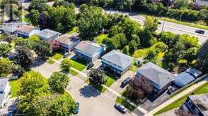 104 SHADELAND Crescent Kitchener