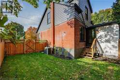 82 CHESTNUT Avenue Brantford