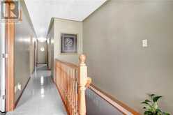 71 ALEXANDER Avenue Unit# Upper Cambridge