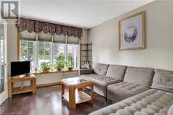 71 ALEXANDER Avenue Unit# Upper Cambridge