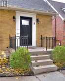 8 MCKENZIE Avenue Kitchener