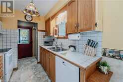 273 HERITAGE Drive Kitchener