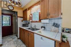 273 HERITAGE Drive Kitchener