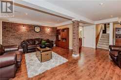 273 HERITAGE Drive Kitchener