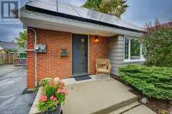 142 SPADINA Road W Kitchener