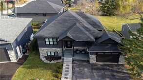 30 LAKESHORE Road Wasaga Beach