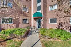 3085 KINGSWAY Drive Unit# 21 Kitchener