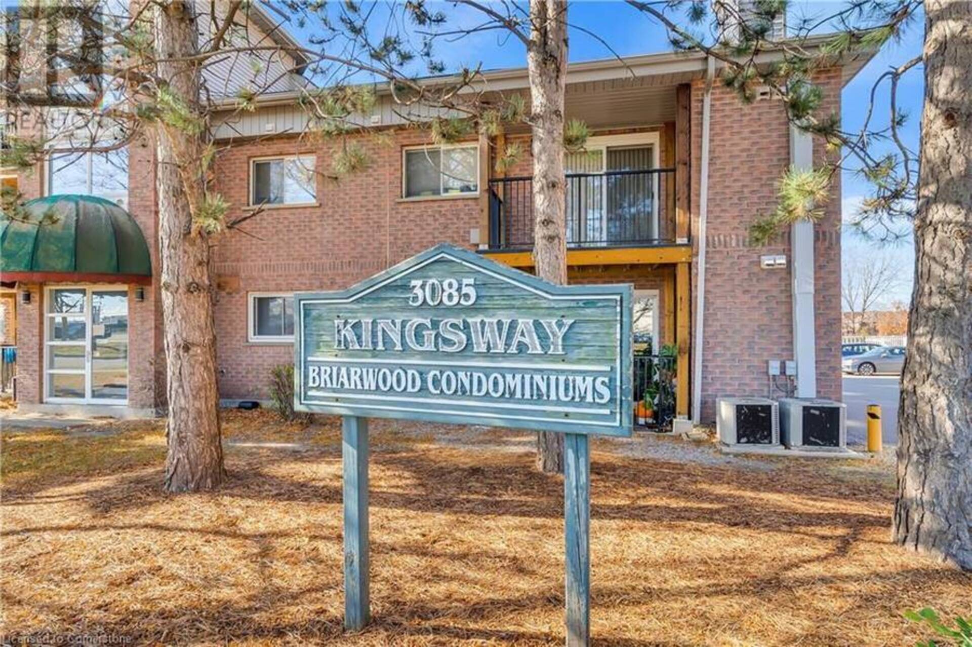 3085 KINGSWAY Drive Unit# 21 Kitchener