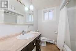 515 BROOKHAVEN Crescent Unit# A & B Waterloo