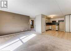 323 NORTHLAKE Drive Unit# 4 Waterloo