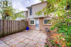 206 GREEN VALLEY Drive Unit# 9 Kitchener