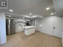 51 DRAKE Avenue Unit# B Paris