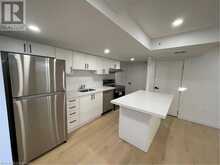 51 DRAKE Avenue Unit# B Paris