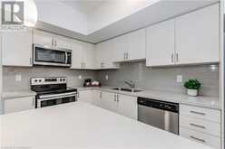 403 WESTWOOD Drive Unit# 4 Kitchener