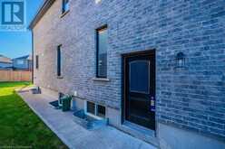 286 CARRIAGE Way Unit# B Waterloo