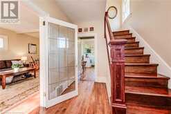 589 WOOLWICH Street Guelph