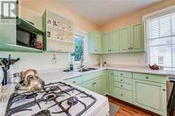 589 WOOLWICH Street Guelph