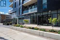 60 CHARLES Street W Unit# 807 Kitchener