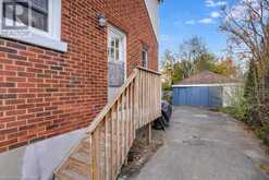 15 PARKSIDE Drive Brantford