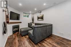 230 BLACKHORNE Drive Unit# 19 Kitchener