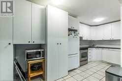 48 WINDOM Road Unit# E Kitchener