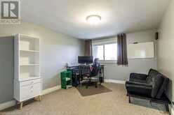 48 WINDOM Road Unit# E Kitchener