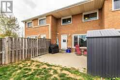 48 WINDOM Road Unit# E Kitchener