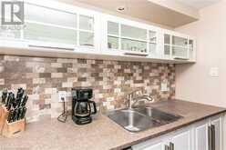 130 KINGSWOOD Drive Unit# 33 Kitchener