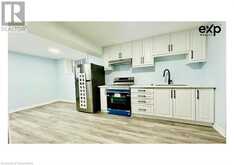 643 VIOLET Street Unit# Lower Waterloo