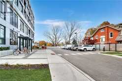 690 KING Street W Unit# 520 Kitchener