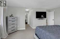 900 STEEPLERIDGE Court Kitchener