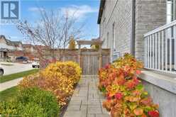 900 STEEPLERIDGE Court Kitchener