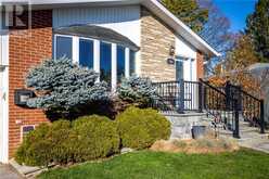 914 IVY Court Oshawa