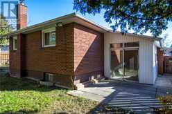 914 IVY Court Oshawa