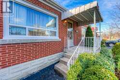 55 ELLIS Avenue Kitchener