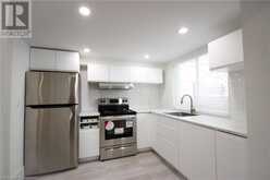 230 HAZELGLEN Drive Unit# B Kitchener