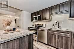 20 SIENNA Street Unit# D Kitchener