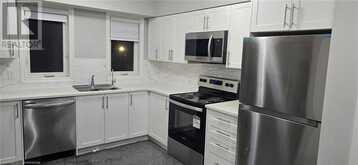 235 CHAPEL HILL Drive Unit# 10 Kitchener