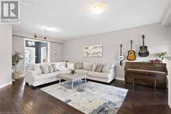 4 THORNBURY Court Stoney Creek