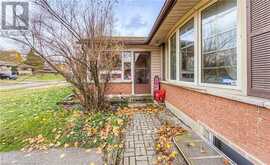 67 RENNIE Drive Kitchener